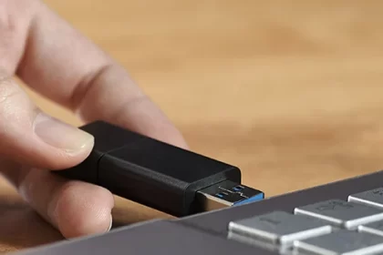usb-stick-security:-preventing-data-breaches-in-small-businesses